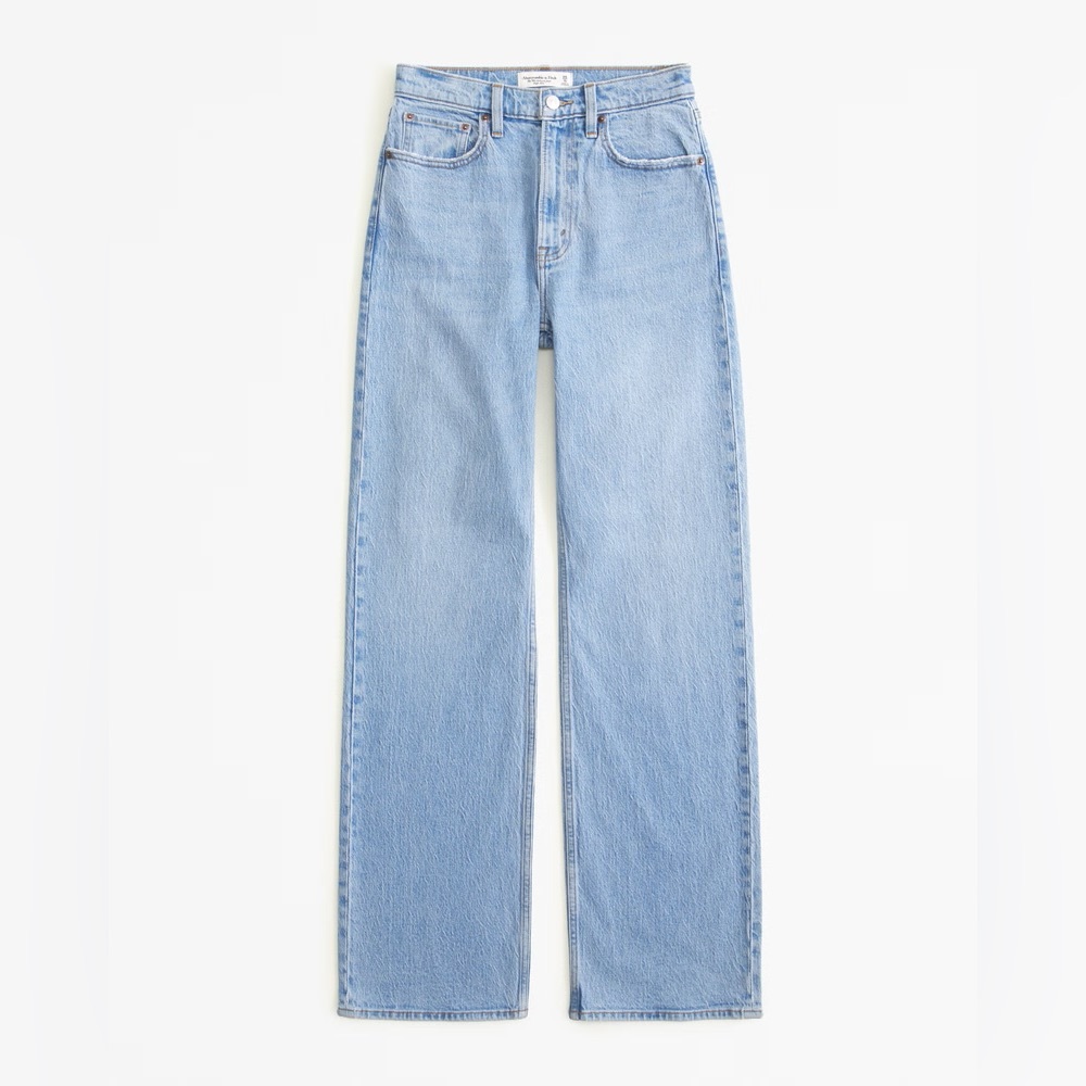 Abercrombie & Fitch the 90’s Relaxed High Waist Jeans Light Wash size 32s (NWT)